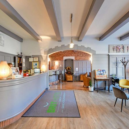 Brit Hotel Roanne - Le Grand Hotel מראה חיצוני תמונה