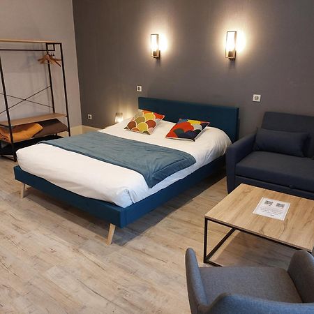 Brit Hotel Roanne - Le Grand Hotel מראה חיצוני תמונה