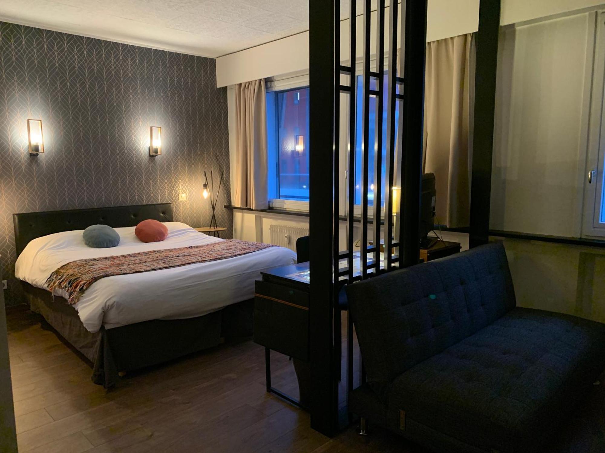 Brit Hotel Roanne - Le Grand Hotel מראה חיצוני תמונה
