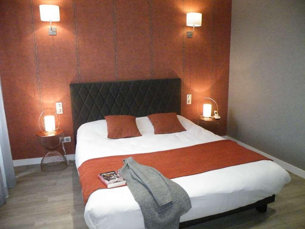 Brit Hotel Roanne - Le Grand Hotel חדר תמונה